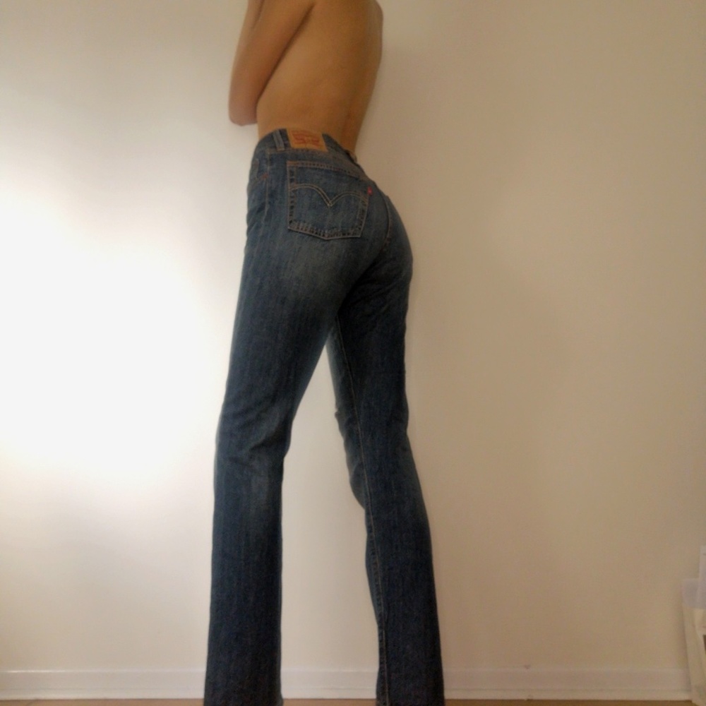 Levi's straight leg/ boot cut jean, dark navy